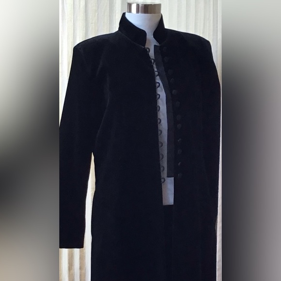 JS Collections Retro Duster Velvet Button Front Coat - Picture 7 of 8